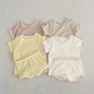 Set áo + quần đùi cho bé 6 tháng, 1 tuổi chất liệu cotton