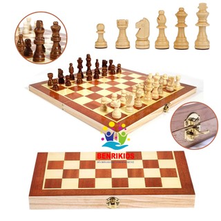 Bộ Cờ Vua Gỗ Tự Nhiên Kèm Hộp Đẹp Mịn Trò Chơi Sáng Tạo Cho Trẻ