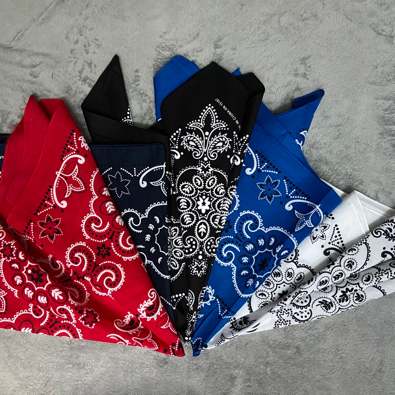 Khăn bandana cotton size 68x68cm.