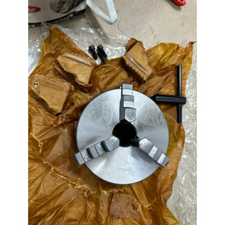 Mâm cặp cơ khí 80mm loại 3 chấu
