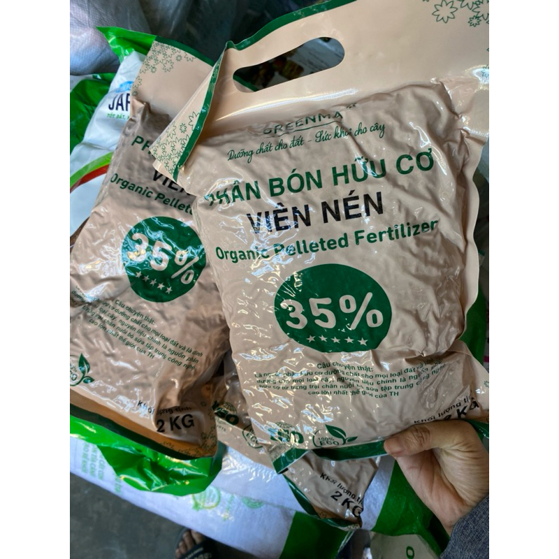 2kg phân bò nén viên TH sạch - không mùi, dạng viên nén tiện dụng, bón được cho rau, hoa, cây cảnh