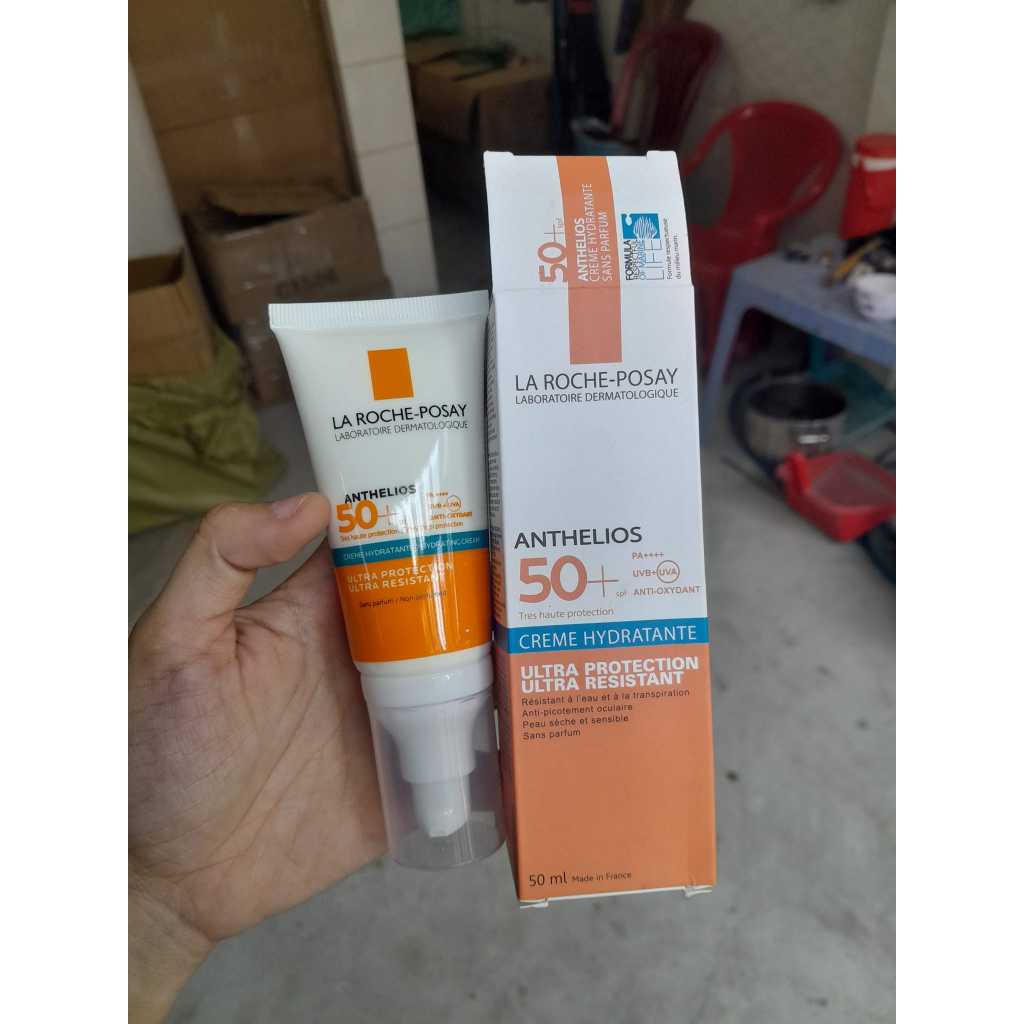 Kem chống nắng mặt La roche-posay mẫu cũ tuýp siêu đẹp