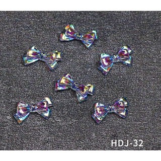 lẻ 1 cái charm nơ rang trí móng nhé ạ
