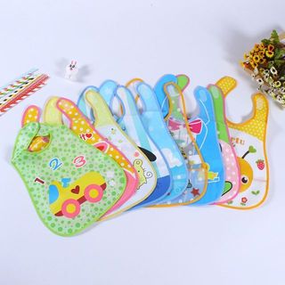 Yếm ăn dặm dễ thương chống thấm cho bé