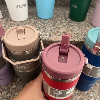 BÌNH GIỮ NHIỆT CAO CẤP TUMI 900ML
