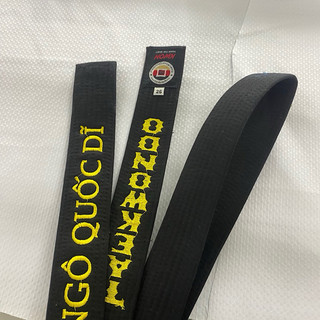 Đai Taekwondo Thêu Tên ( 1 đầu thêu tên theo yêu cầu + 1 đầu thêu CHỮ TAEKWONDO )