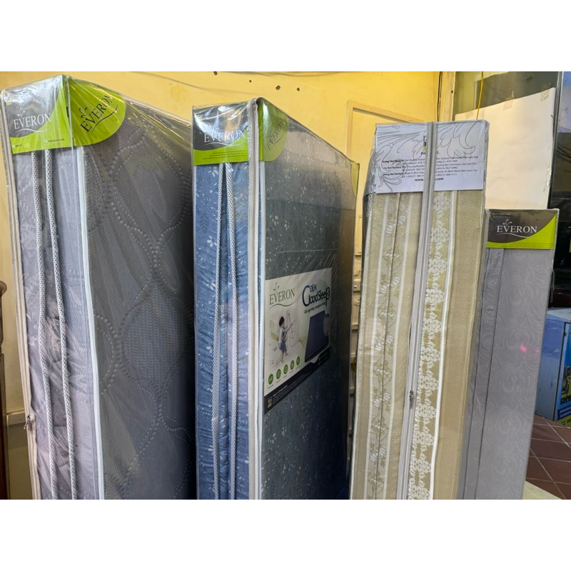 Đệm Bông ép Everon