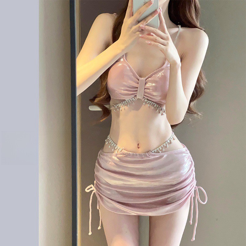 Bikini hồng 3 mảnh đính đá cực sang