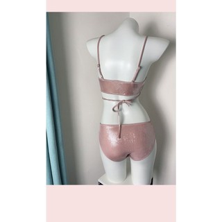 Bikini hồng 3 mảnh đính đá cực sang