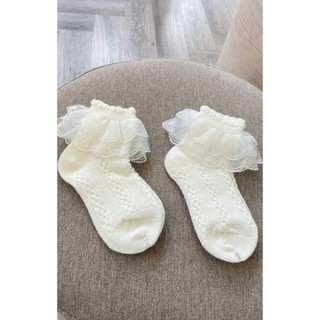 Tất trắng cổ ren kiểu Lolita cho bé gái