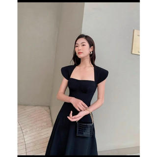 anas clothing A101_Váy Đầm đen cổ vuông, tay cánh tiên dáng dài xoè thanh lịch