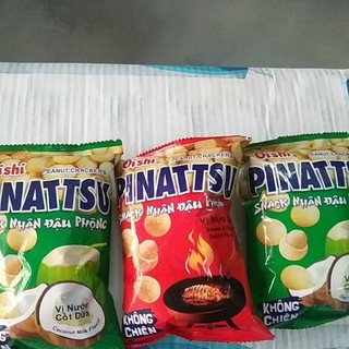Thùng 100 gói đậu phộng pinattsu 30g của oishi vị mực cay/ cốt dừa