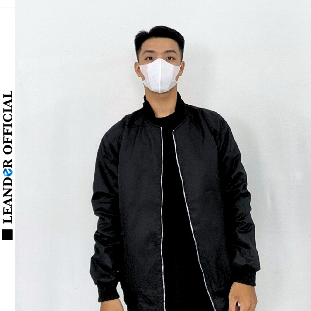 Áo khoác dù bomber nam form rộng 2 lớp chât liệu mero dày dặn, sản phẩm như video LEANDER OFFICIAL