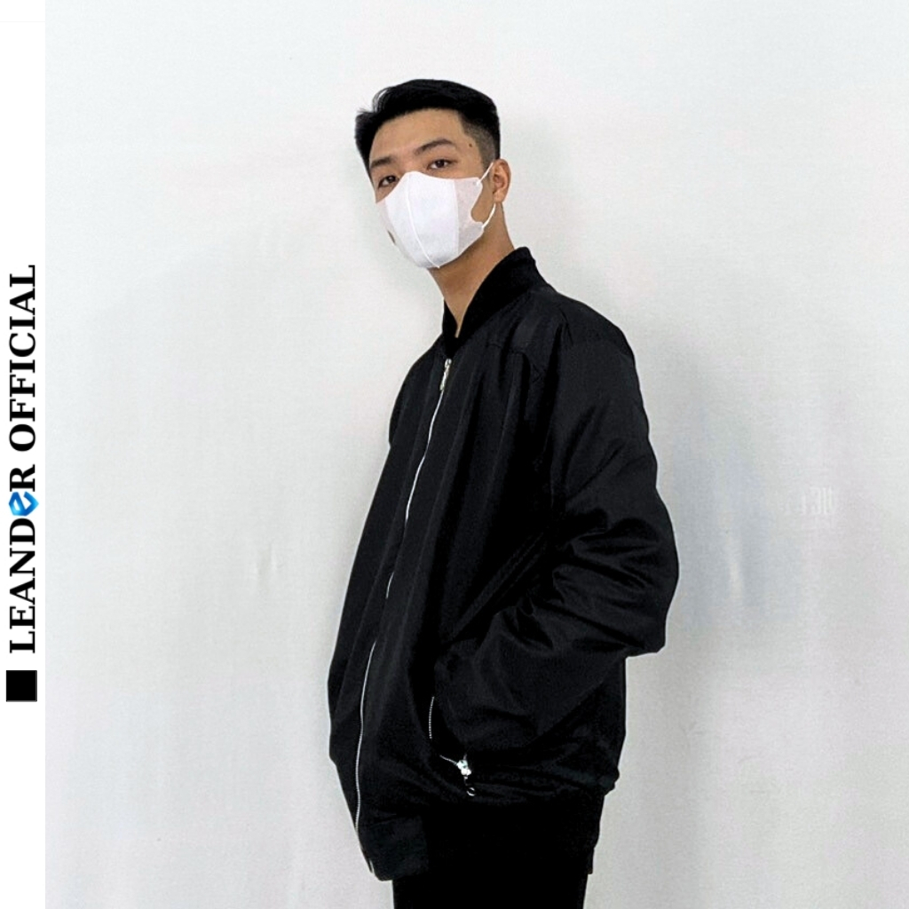 Áo khoác dù bomber nam form rộng 2 lớp chât liệu mero dày dặn, sản phẩm như video LEANDER OFFICIAL