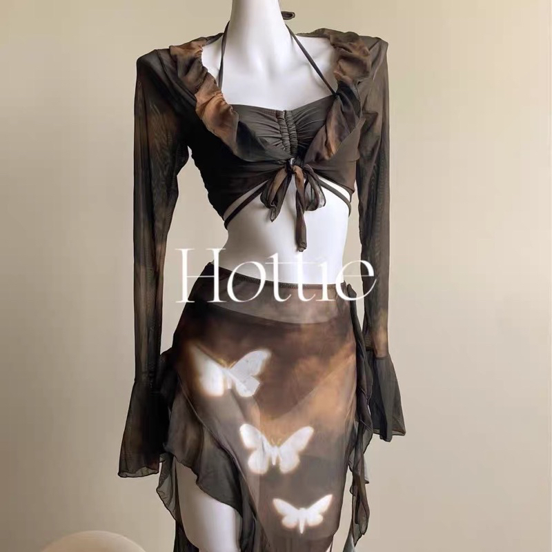 set bikini 4 mảnh chân váy dài hoạ tiết bươm bươm (24017#)