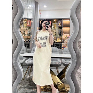 Váy đuôi bèo cổ thêu sm
