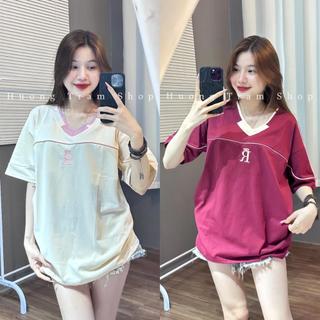 Áo thun cổ tim - chữ r thêu viền nổi
