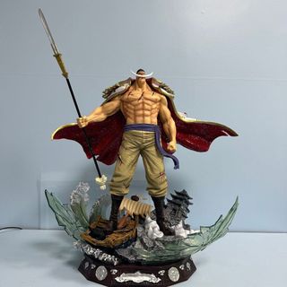 [Kadic] Mô hình Tứ Hoàng Râu Trắng đài trận chiến cuối cùng tổng bộ One piece