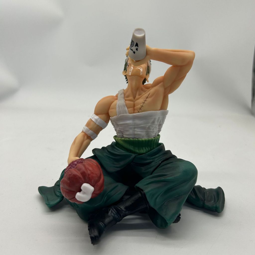 Mô hình Roronoa Zoro trị thương One piece