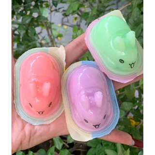 một thạch pudding thỏ