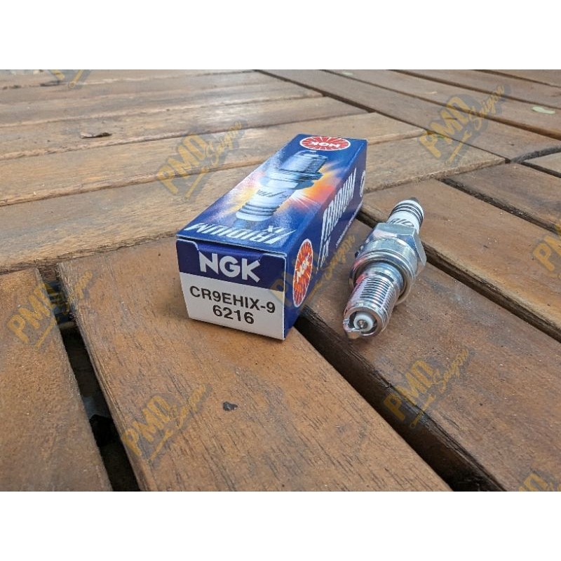 Bugi NGK Iridium - CR9EHIX - 9 (chân dài, SH 2009-2012)