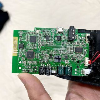 Loa bluetooth LS01 chất âm cực tốt hàng cũ