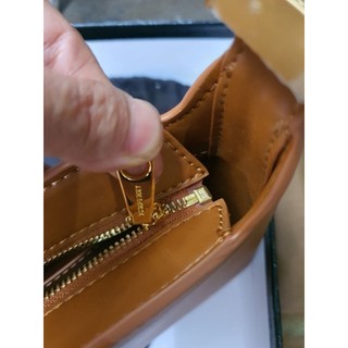 Túi kẹp nách chữ B da thật  ( còn nâu-size  25)