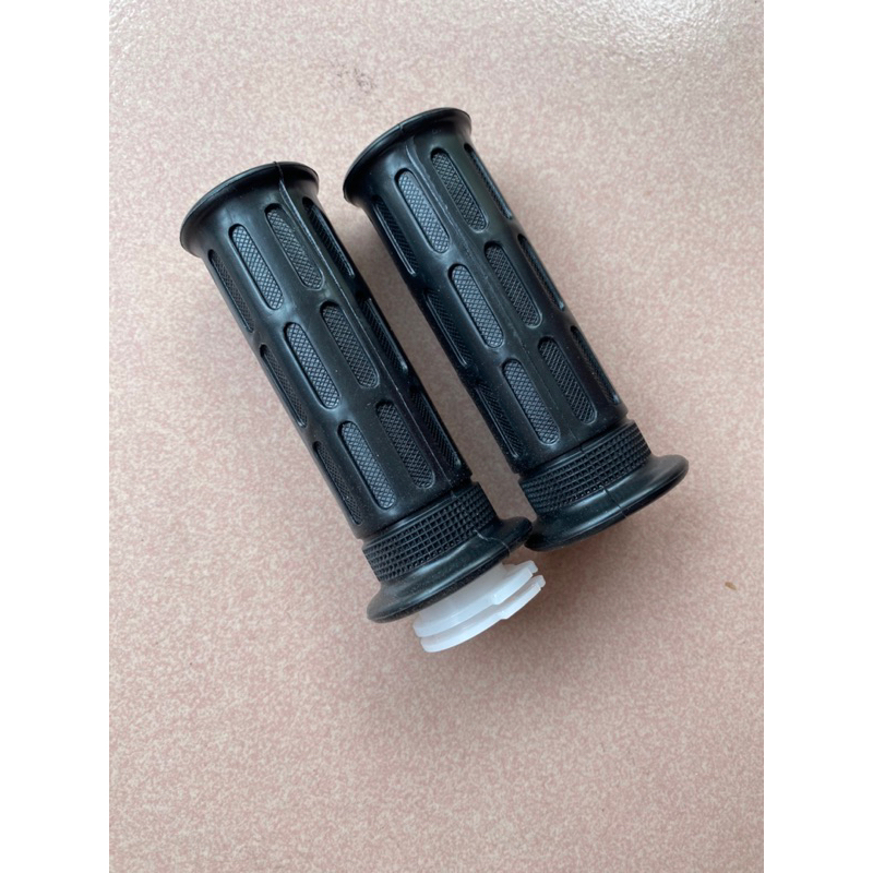 bao tay cúp 81 đời cũ