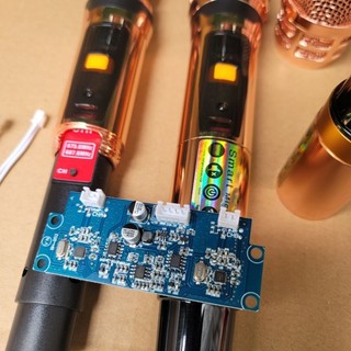 Micro Cao Cấp Củ Kim Loại Hát Nhẹ LA120