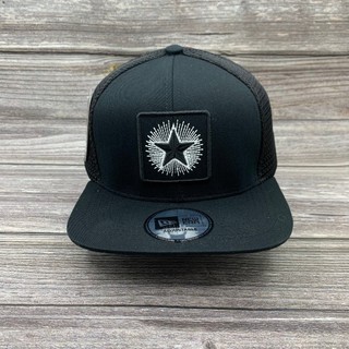 Mũ Hiphop Chất Liệu Kaki Logo Thêu 3D Ấn Tượng Nón Snapback Phong Cách Đường Phố Trẻ Trung Năng Động