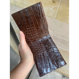 VÍ NAM HAI MẶT DA CÁ SẤU GÙ