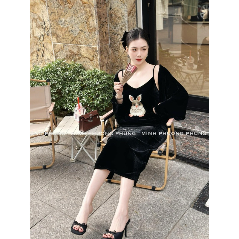 Váy nhung chuột xinh iu