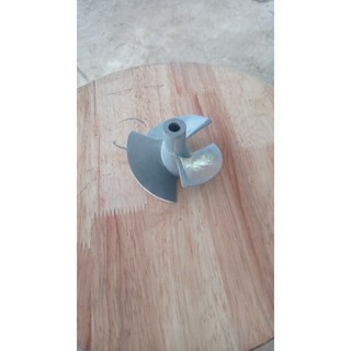 cánh jet 85 mm lắp phản lực nước .