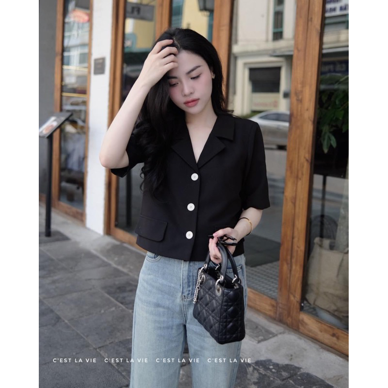 Áo vest Đen ngắn tay C'est lavie