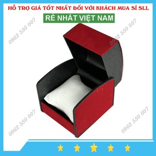Hộp đồng hồ nhung vòm đỏ sang trọng + gối trắng