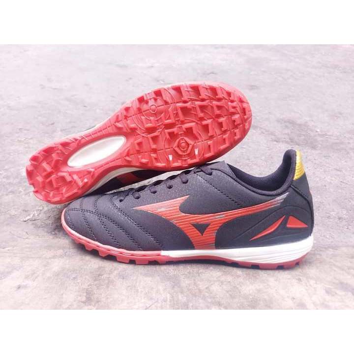 Mizuno Neo 3 phù hợp cho from chân người Việt