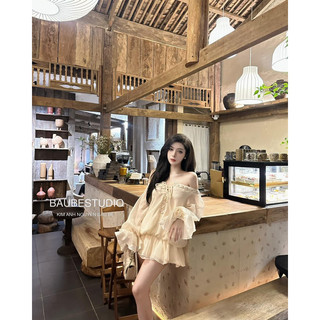 Set áo tơ trễ vai kèm quần chuẩn 𝐁𝐀𝐔𝐁𝐄𝐒𝐓𝐔𝐃𝐈𝐎