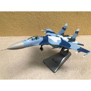 Mô hình Máy bay SU-27 Sukhoi - 1:100
