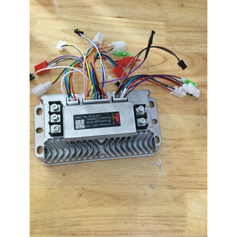 ic 1200w đúc