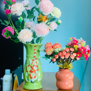 Combo tiết kiệm 1 bình hoa cao 25 cm + 1 bình mini