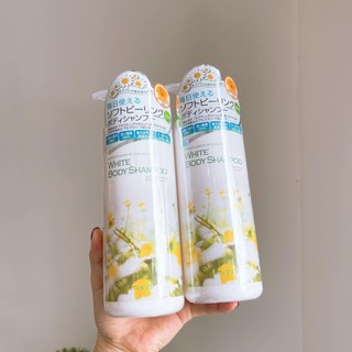 Sữa tắm trắng Manis White Body Shampoo