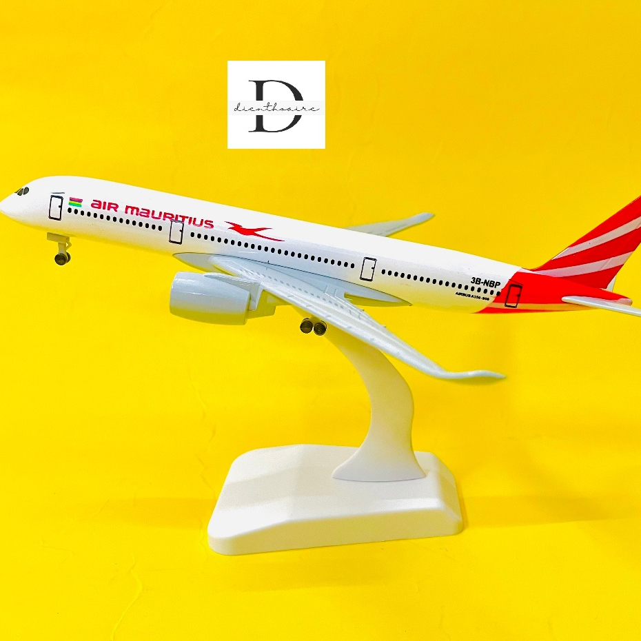 MÔ HÌNH MÁY BAY A350-900 "AIR MAURITIUS" CÓ BÁNH XE (FULLBOX)