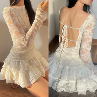 Set áo ren hoa hở lưng đan dây tay dài + chân váy xoè bèo tầng trắng