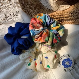 Cột tóc scrunchies handmade hoạ tiết xinh xắn
