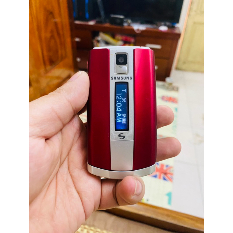 Điện thoại gập Samsung Nhà mạng Sfone SCH-F603 st