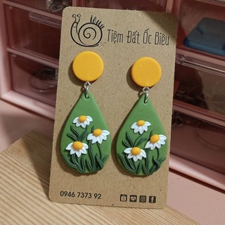Đồng hoa cúc - khuyên tai đất sét Polymer handmade