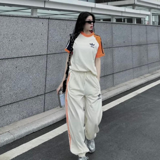 Bộ Cotton A Di Dass In Thêu 2 Mặt Phối Sọc -Bộ Nam Nữ A ĐI ĐÁT Quần Dài Bo Ống Cực Xinh Cho Chị Em Phong Cách Boy Phố