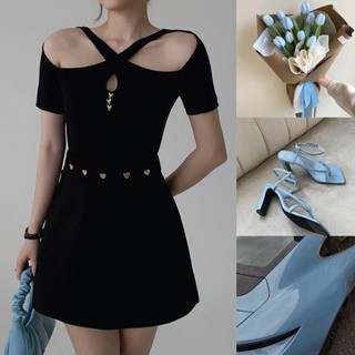 Áo thun ôm body nữ tay ngắn khoét xẻ cá tính gợi cảm - Confi - LISA TOP