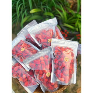 Dâu Tây Sấy Giòn