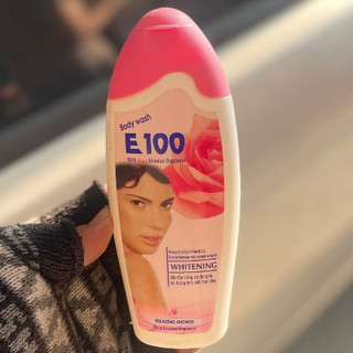 Sữa tắm E100 chai 200ml hương hoa hồng
